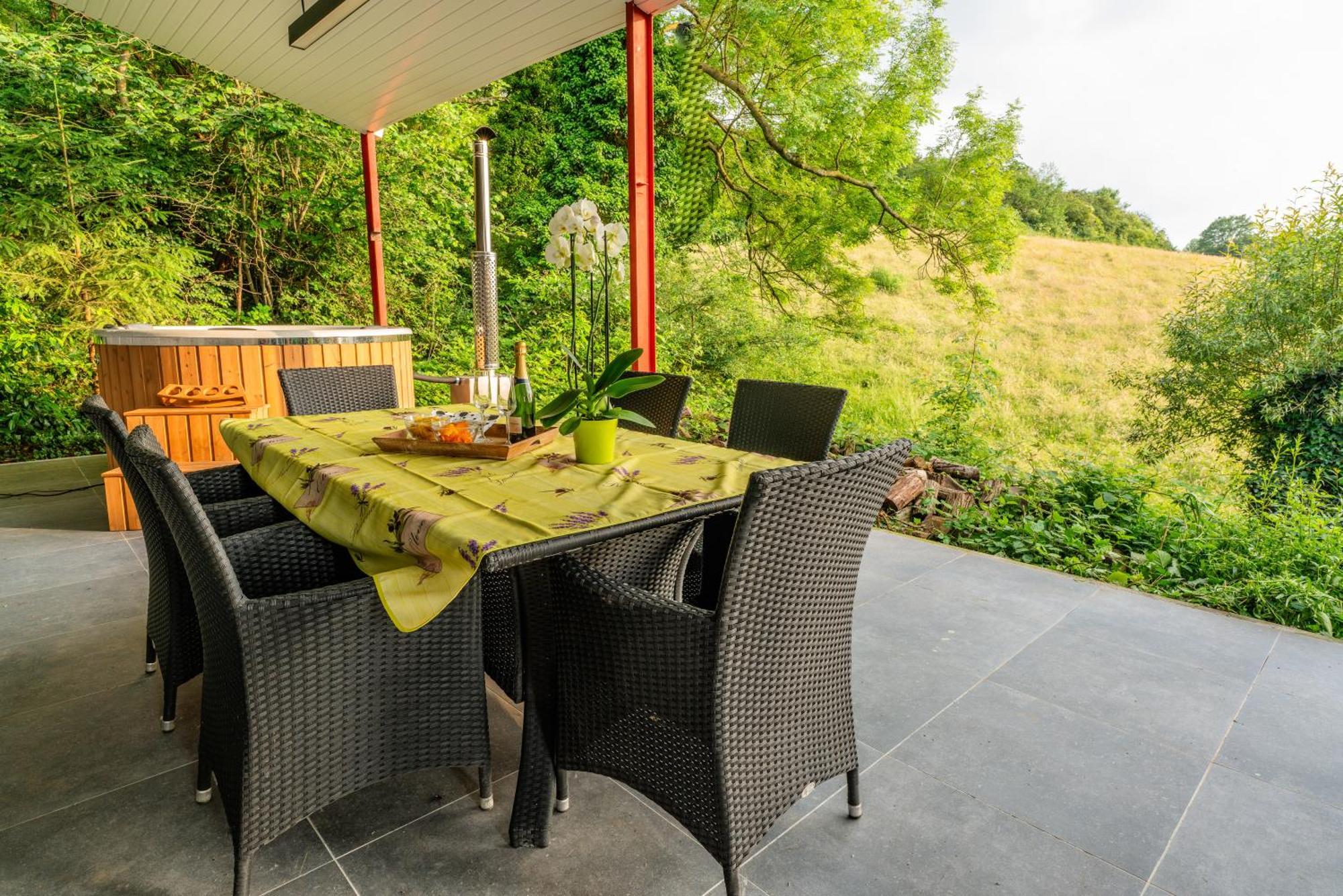 Guest House En Famille Ou En Couple A La Campagne Romsee 外观 照片