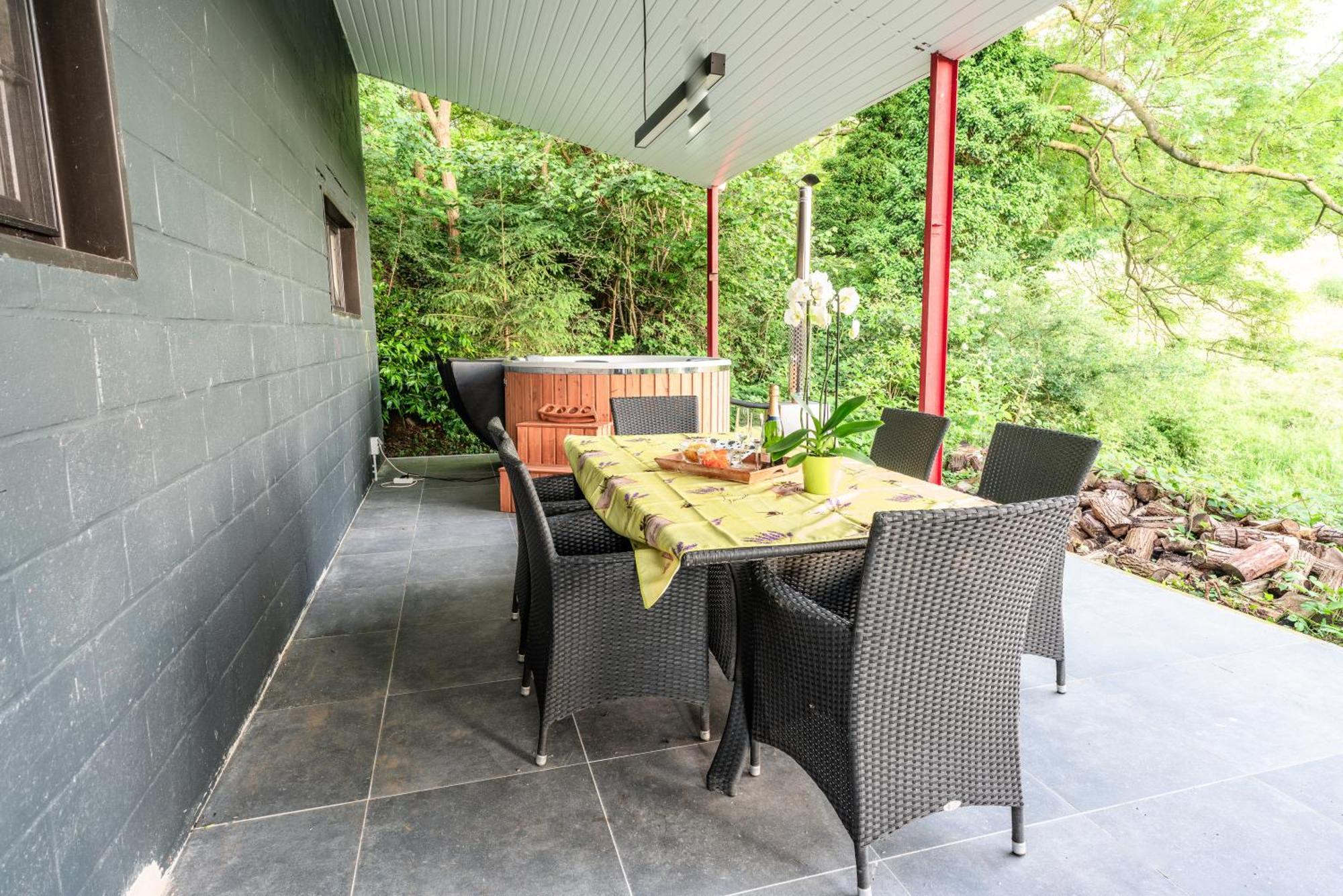 Guest House En Famille Ou En Couple A La Campagne Romsee 外观 照片